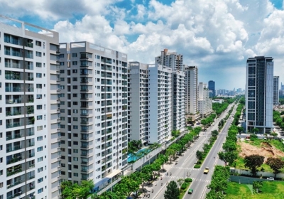 Cả năm làm việc chỉ mua nổi 1m² chung cư: Sự thật chua xót